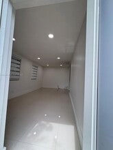 3421 NW 177th Terrace in Miami Gardens, FL - Foto de edificio - Building Photo