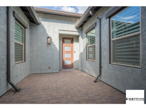 3418 E Valencia Dr in Phoenix, AZ - Building Photo - Building Photo