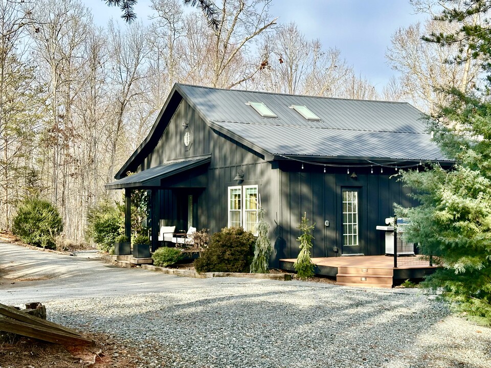 774 Cross Ridge Dr in Rutherfordton, NC - Building Photo