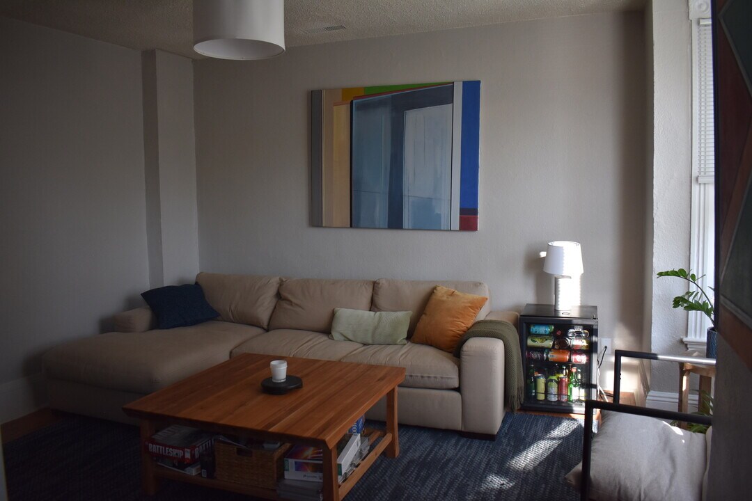 669 Case Ave, Unit 2 in St. Paul, MN - Foto de edificio