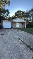 5720 Kristen Ave in Bossier City, LA - Building Photo