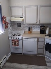 605 8th Ave, Unit 3 in Prospect Park, PA - Foto de edificio - Building Photo