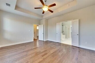 5213 Buchanan Draw Rd in Austin, TX - Building Photo - Building Photo