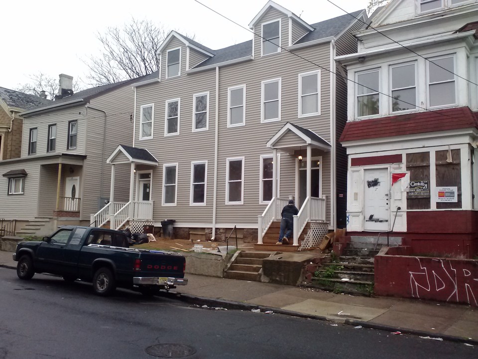 58-60 12th Ave in Paterson, NJ - Building Photo