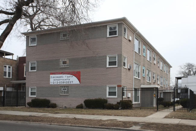 8917 S Cottage Grove Ave in Chicago, IL - Building Photo - Building Photo