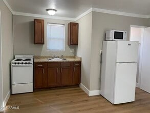 1595 W Mountain View Rd in Phoenix, AZ - Building Photo - Building Photo