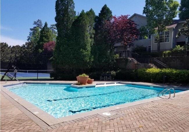 property at 1250 Parkwood Cir SE