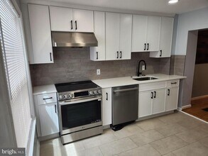 308 S Bouldin St in Baltimore, MD - Building Photo - Building Photo