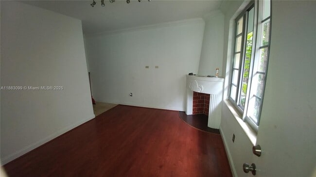 property at 1341 Meridian Ave