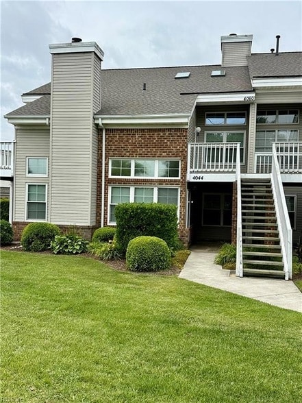 4044 Laurel Green Cir in Virginia Beach, VA - Building Photo - Building Photo