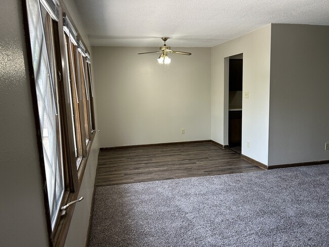 1716 D Ave NE in Cedar Rapids, IA - Building Photo - Building Photo