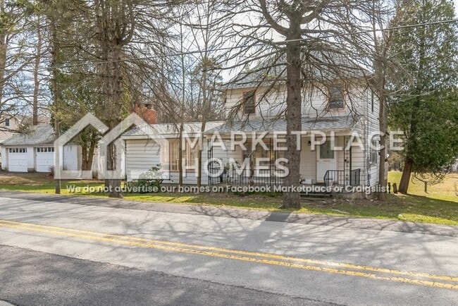 189 Chapman Lake Rd in Jermyn, PA - Building Photo - Building Photo
