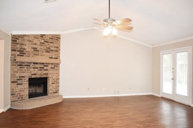 1829 Teton Dr in Grapevine, TX - Building Photo - Building Photo