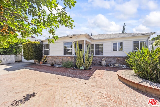 property at 5009 Biloxi Ave