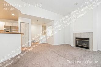 23326 59th Pl S in Kent, WA - Foto de edificio - Building Photo