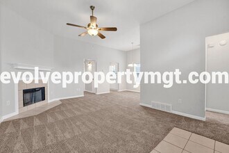 6875 Manslick Rd in Cordova, TN - Building Photo - Building Photo
