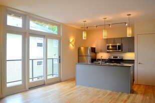South Range in Charlottesville, VA - Building Photo