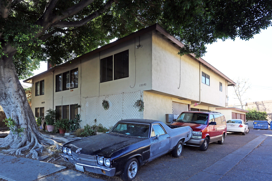 13391 El Prado Ave in Garden Grove, CA - Building Photo