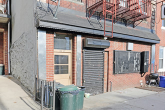 20-14 29th St in Astoria, NY - Building Photo - Building Photo