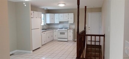 15 Sunnyfield Rd in St. Peters, MO - Building Photo - Building Photo