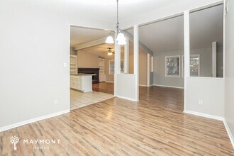 616 Bellevue St in Clinton, MS - Foto de edificio - Building Photo