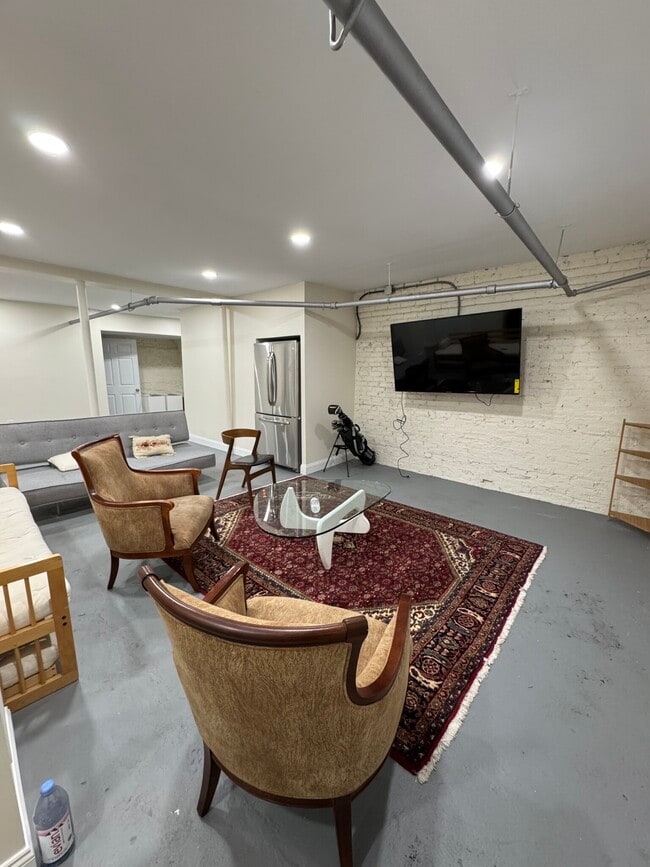 30 Wadsworth St in Boston, MA - Foto de edificio - Building Photo