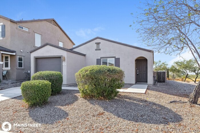 6550 S Chinese Lanterns Dr in Tucson, AZ - Building Photo