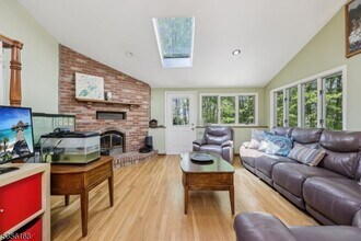 275 Sycamore Ct in Wyckoff, NJ - Building Photo - Building Photo