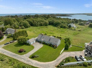295 Carpenter Dr in South Kingstown, RI - Building Photo - Building Photo