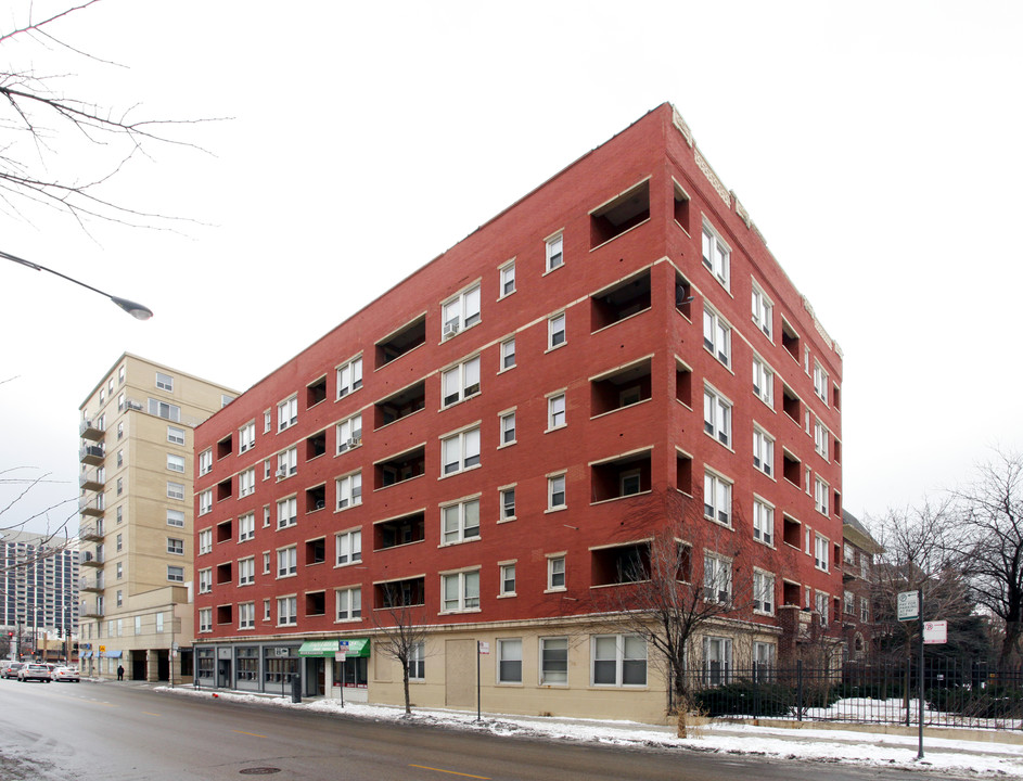 4363 N Kenmore Ave in Chicago, IL - Building Photo