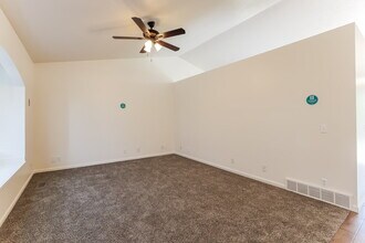 1876 N 660 W in Clinton, UT - Building Photo - Building Photo