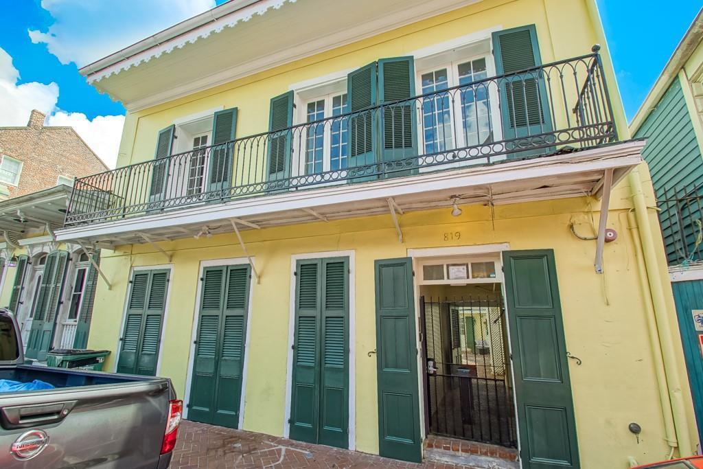 819 Saint Peter St in New Orleans, LA - Building Photo