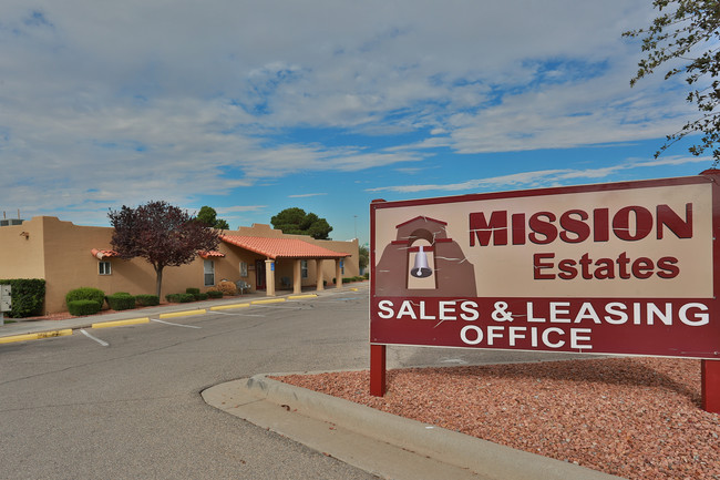 Mission Estates in El Paso, TX - Foto de edificio - Building Photo