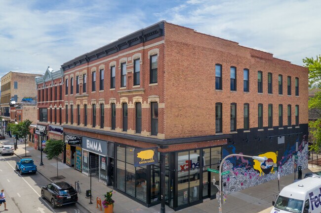 The Milwood in Chicago, IL - Building Photo - Building Photo