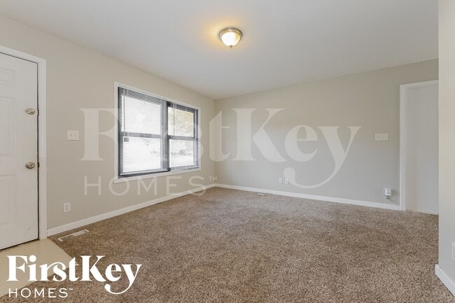 831 N 83rd Terrace in Kansas City, KS - Building Photo - Building Photo