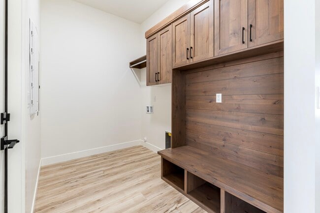 3228 S Hideaway Pl in Hurricane, UT - Building Photo - Building Photo
