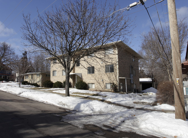 2310 Garfield St in Lincoln, NE - Building Photo - Building Photo