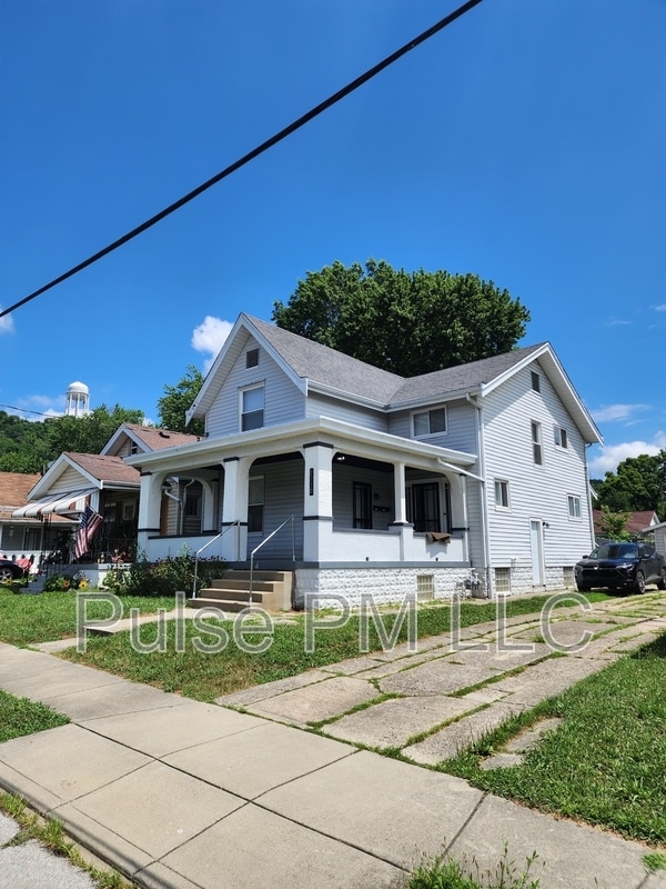2730 Dakota Ave in Covington, KY - Building Photo - Building Photo