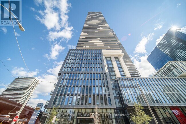 55 Cooper St in Toronto, ON - Building Photo - Building Photo