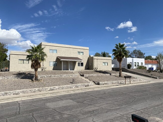 805 Mormon Pl, Unit B