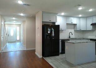 22262 Adams St in Porter, TX - Building Photo - Building Photo