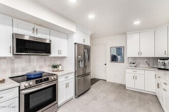 26007 S Cedarcrest Dr in Sun Lakes, AZ - Building Photo - Building Photo