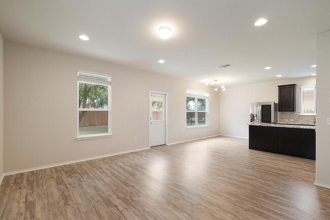 10402 Abana Way in Austin, TX - Building Photo - Building Photo