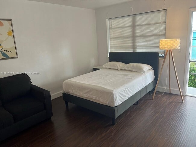 740 Michigan Ave in Miami Beach, FL - Building Photo - Building Photo