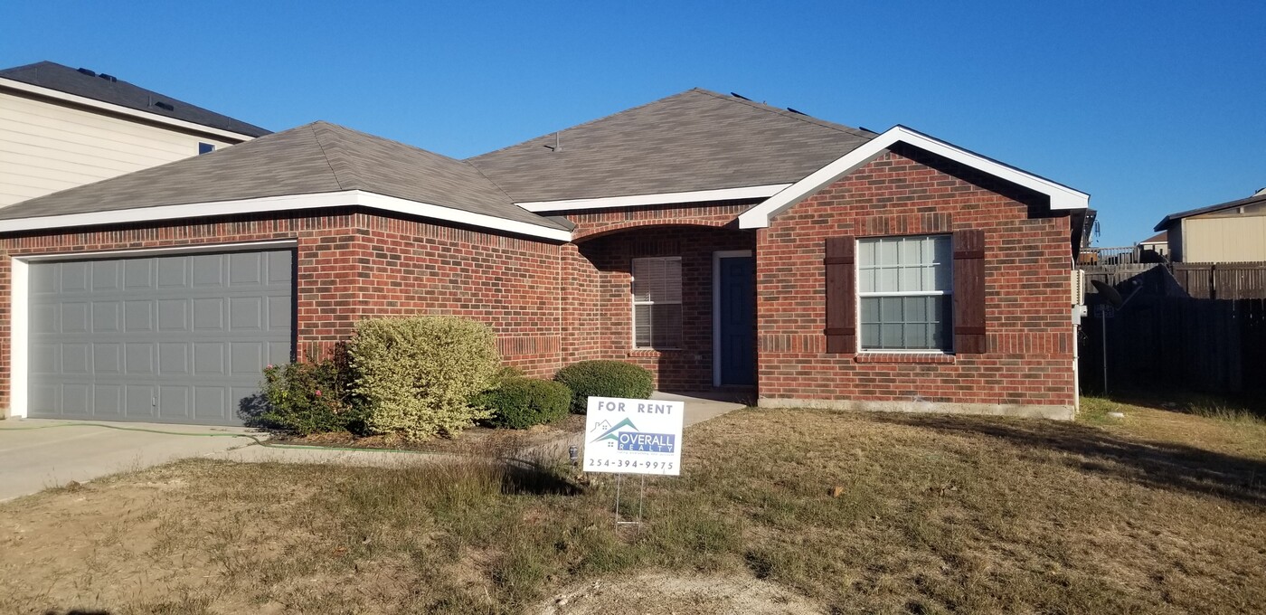 6200 Taree Loop in Killeen, TX - Building Photo