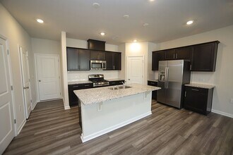 1634 Singing Bird Trl in Wake Forest, NC - Building Photo - Building Photo