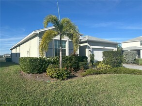 17692 Winding Wood Ln in Punta Gorda, FL - Foto de edificio - Building Photo