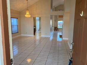 1413 Abberton Dr in Orlando, FL - Building Photo - Building Photo