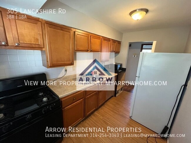 305 Lancashire Rd in St. Louis, MO - Building Photo - Building Photo