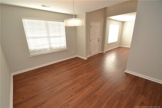 501 Birchtree Valley Ct in Fuquay Varina, NC - Building Photo - Building Photo